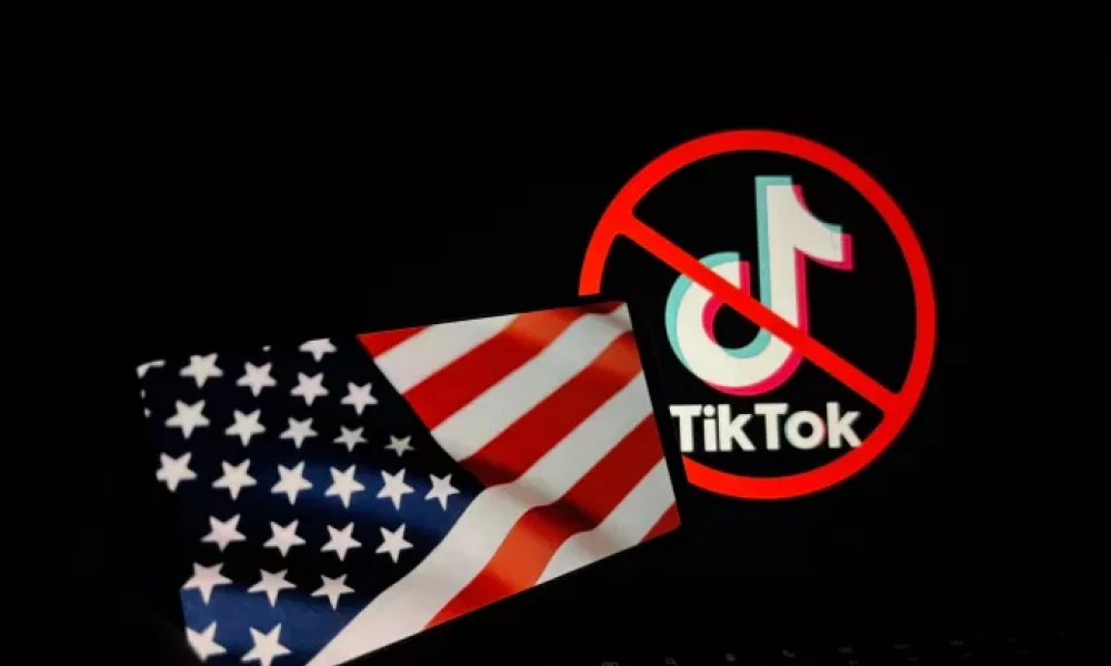 Πωλούνται κινητά με προεγκατεστημένο το TikTok έναντι χιλιάδων δολαρίων λόγω της απαγόρευσης